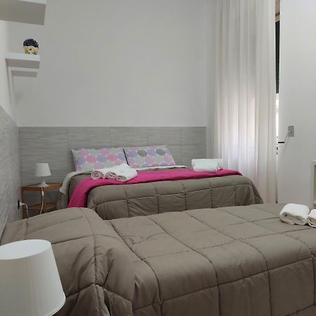 Dimora Filangieri Bed & Breakfast Наполи Екстериор снимка