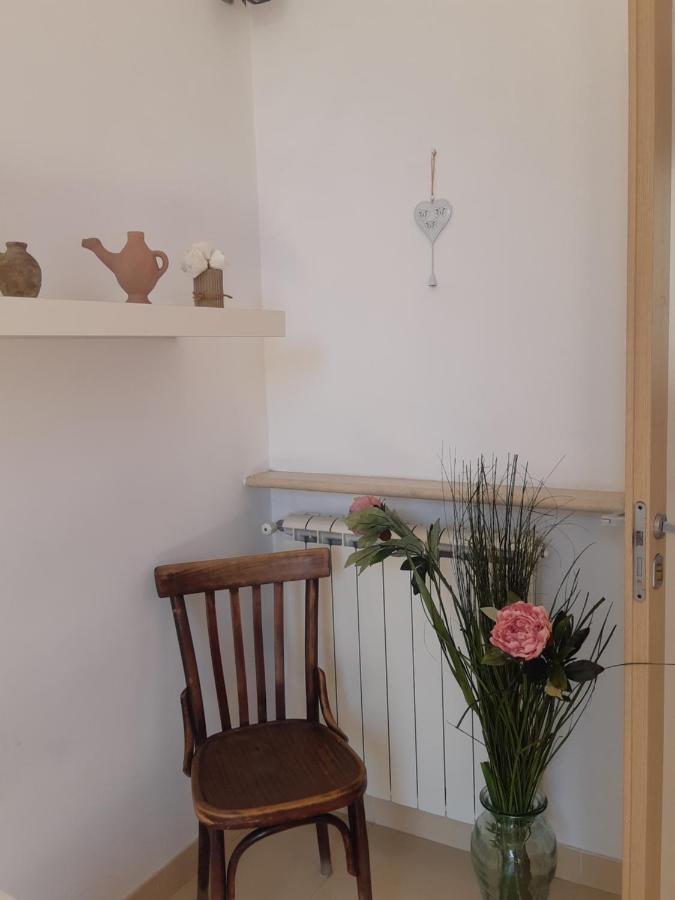 Dimora Filangieri Bed & Breakfast Наполи Екстериор снимка