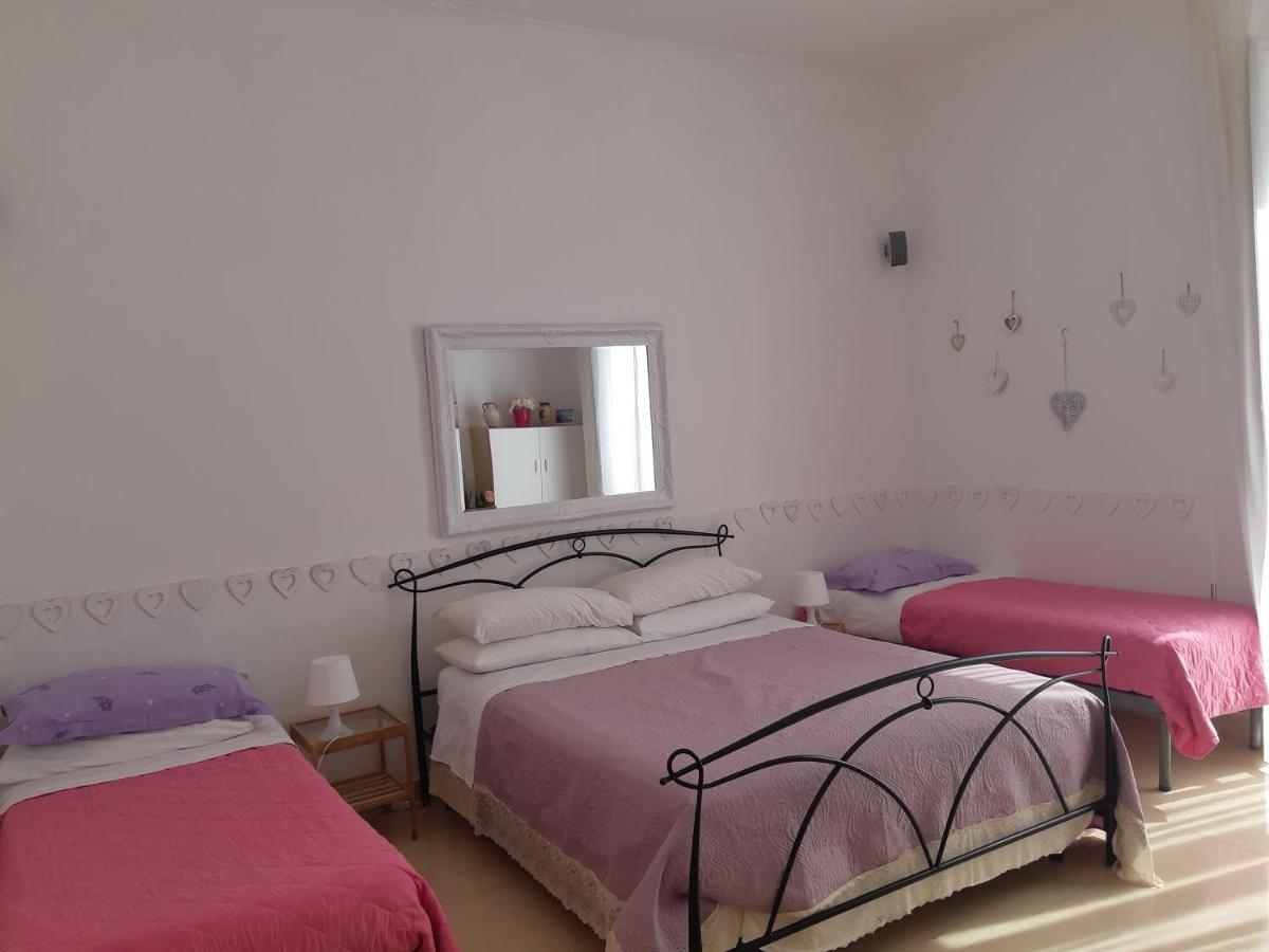 Dimora Filangieri Bed & Breakfast Наполи Екстериор снимка