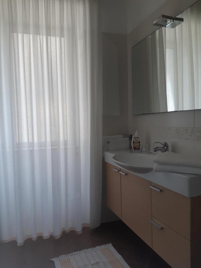Dimora Filangieri Bed & Breakfast Наполи Екстериор снимка