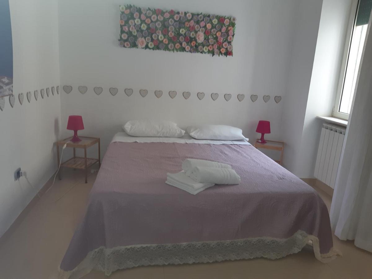 Dimora Filangieri Bed & Breakfast Наполи Екстериор снимка