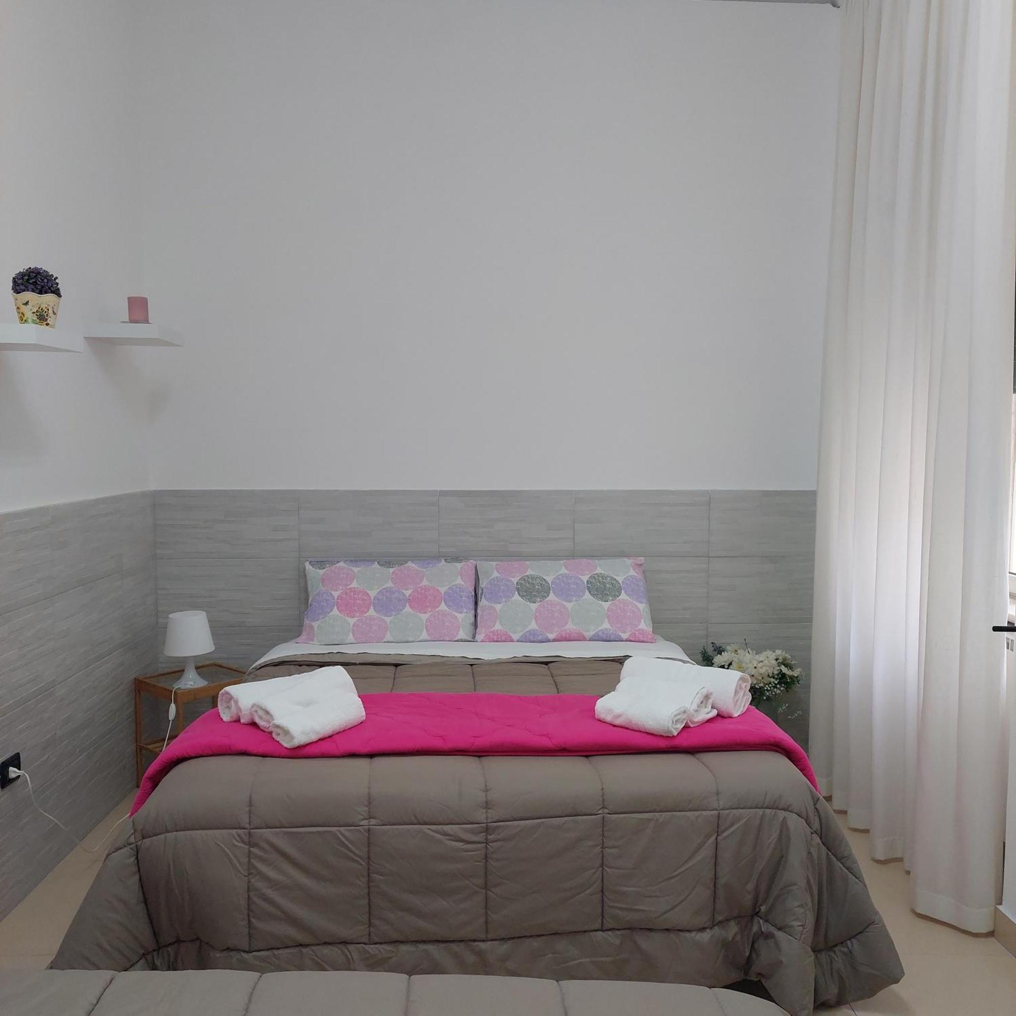 Dimora Filangieri Bed & Breakfast Наполи Екстериор снимка