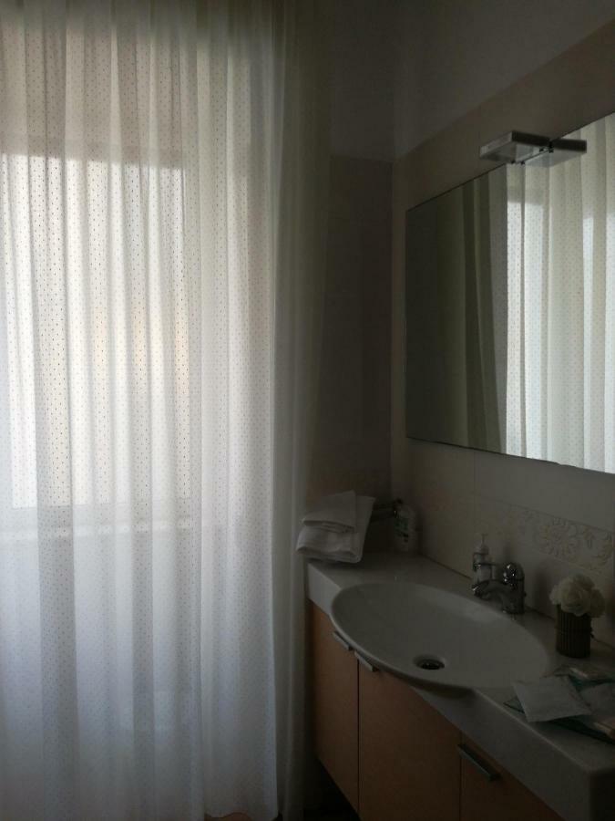 Dimora Filangieri Bed & Breakfast Наполи Екстериор снимка