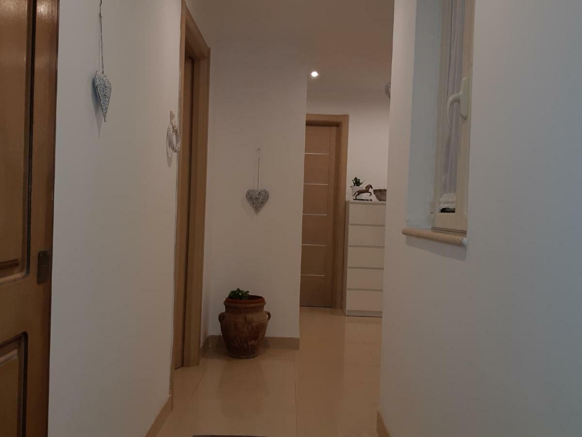 Dimora Filangieri Bed & Breakfast Наполи Екстериор снимка