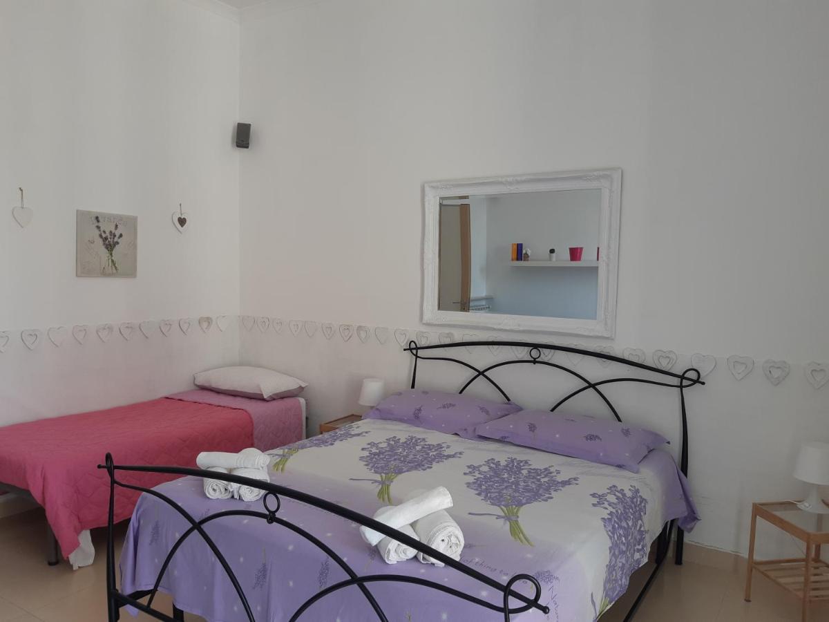 Dimora Filangieri Bed & Breakfast Наполи Екстериор снимка